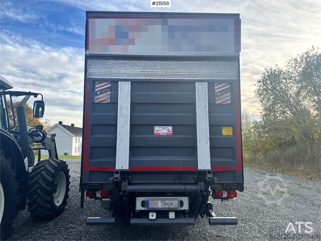 Box body Mercedes-Benz Atego 1530 Box Truck w/ Full Side Opening. 185,000