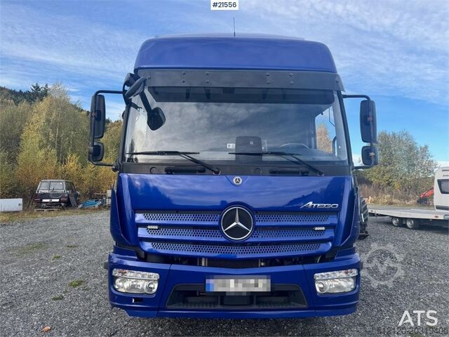 Box body Mercedes-Benz Atego 1530 Box Truck w/ Full Side Opening. 185,000
