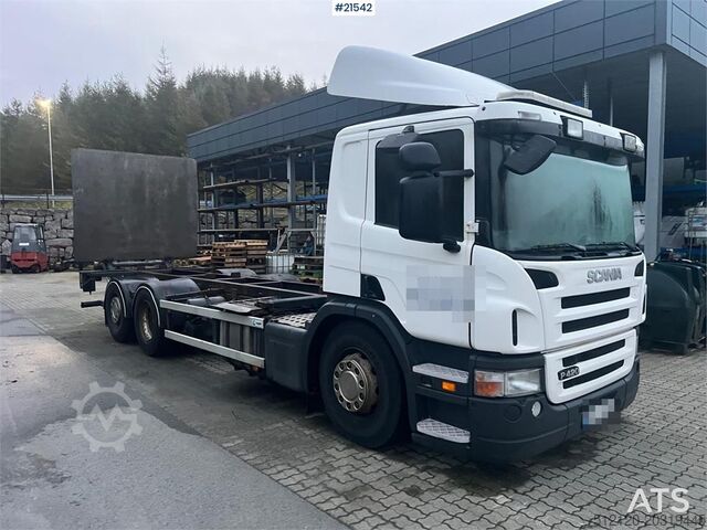 Chassis cab Scania P420 6x2 chassis w/ lift repair object