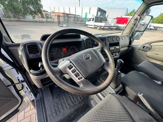 Transporter mit Koffer NISSAN NT500 56.15 Koffer mit LBW*Ahk*nur 34.800 km *