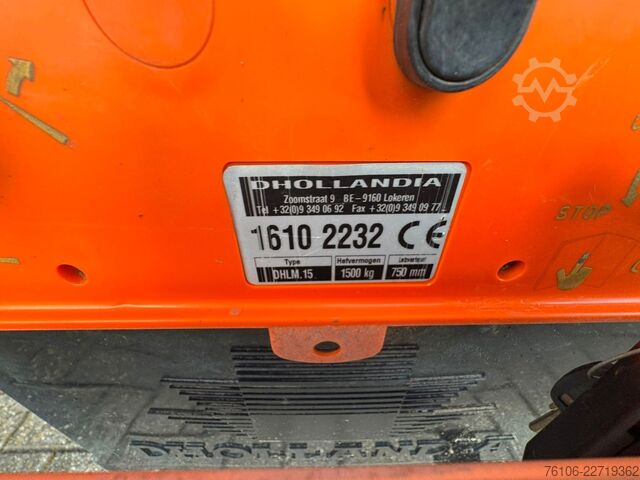 Transporter mit Koffer NISSAN NT500 56.15 Koffer mit LBW*Ahk*nur 34.800 km *