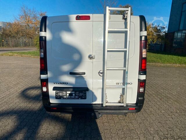 Panel van OPEL Vivaro B Kastenwagen L1H1  2,7t*Ahk*90 tkm *
