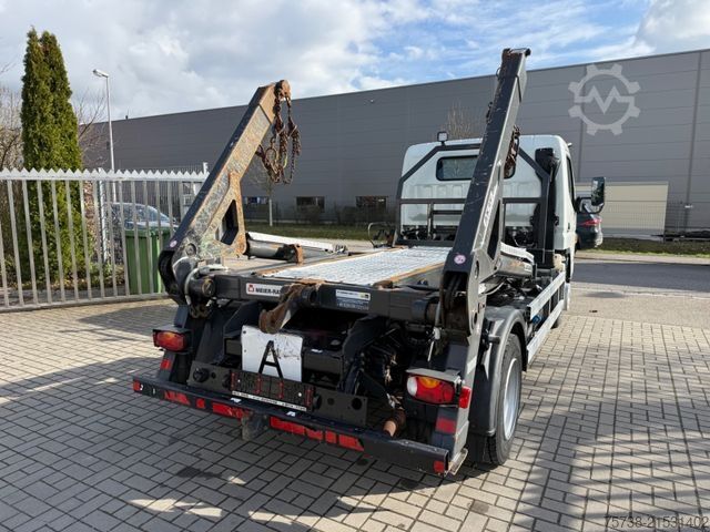 Transporter mit Kipper FUSO Canter 7C18 Absetzkipper VERBREITERBAR/Klima