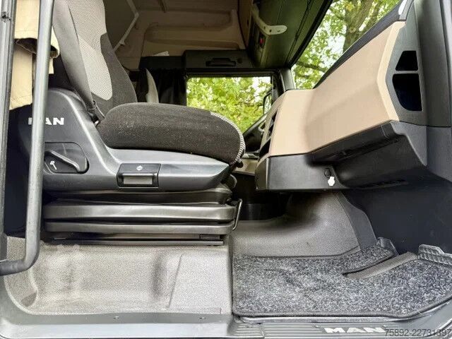 Standard-SZM MAN TGX 26.460 / 6x2 / Liftachse / Euro6