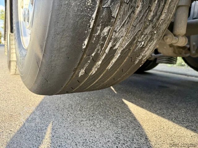 Standard-SZM MAN TGX 26.460 / 6x2 / Liftachse / Euro6
