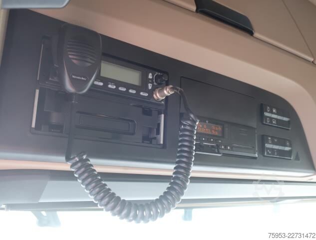 Standard SZM Mercedes-Benz 1851 LS Actros Gigaspace Retarder Standklima PTO