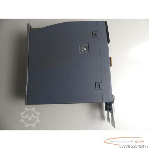 Komponente Siemens Sinamics S210 6SL3210-5HB10-4UF0 Umrichter SN:ZVM4XVM009140 0,4kW 240V~-ungebr.-