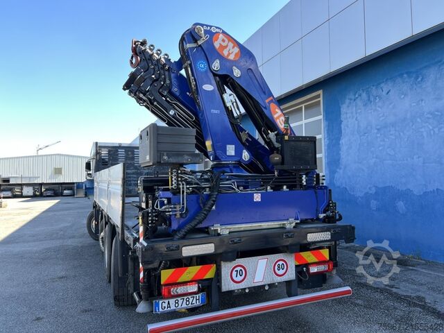 LKW mit festem Aufbau und Kran Volvo FMX 500