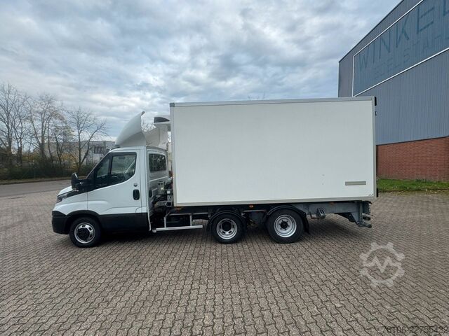 Kühltransporter IVECO Daily 35C18 TiefKühlkoffer Maxicargo *2 Stück*