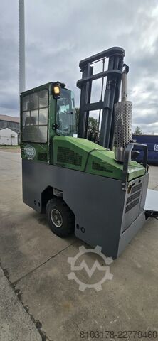 Side loader forklift Combilift C4000