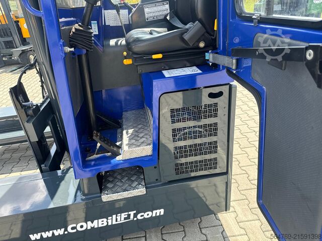 Vierwegestapler Combilift C3000/ Mast 7500 mm /Teleskopic forks