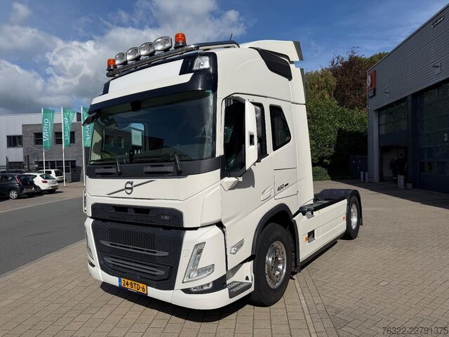 Standard tractor Volvo FM 460 4X2 GLOBETROTTER DYNAMIC STEERING / ALCO...