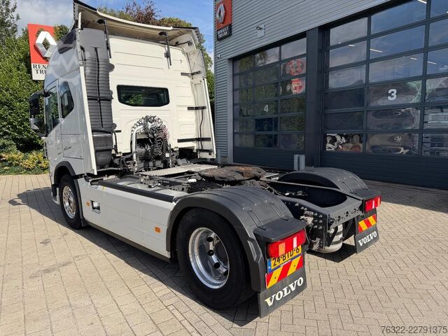 Standard tractor Volvo FM 460 4X2 GLOBETROTTER DYNAMIC STEERING / ALCO...