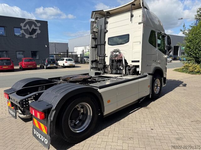 Standard tractor Volvo FM 460 4X2 GLOBETROTTER DYNAMIC STEERING / ALCO...