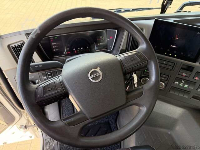 Standard tractor Volvo FM 460 4X2 GLOBETROTTER DYNAMIC STEERING / ALCO...