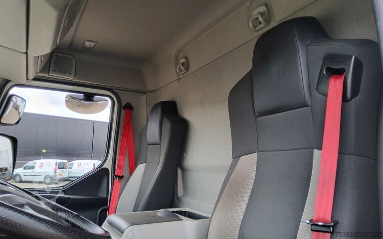 Koffer Renault D 250.13 - BD-155-X - ACC. - BAKWAGEN - LAADKLE...