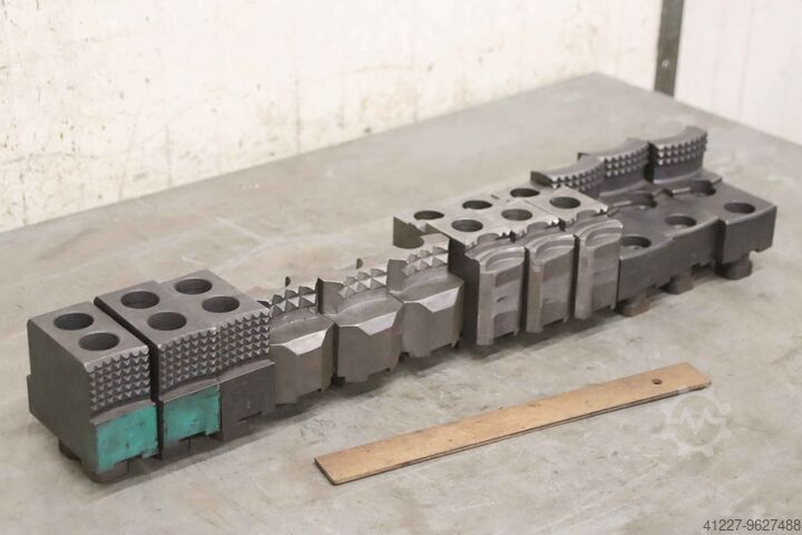 Interchangeable jaw power chuck, 4 sets unbekannt Aufnahme 29/21 mm