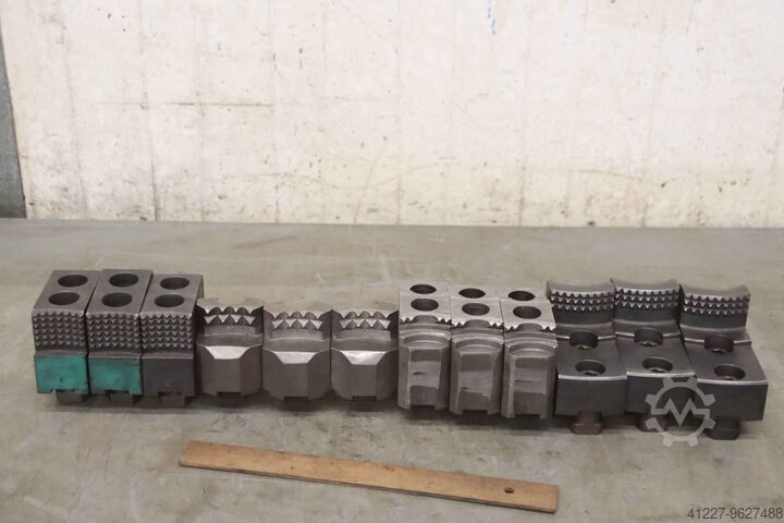 Interchangeable jaw power chuck, 4 sets unbekannt Aufnahme 29/21 mm