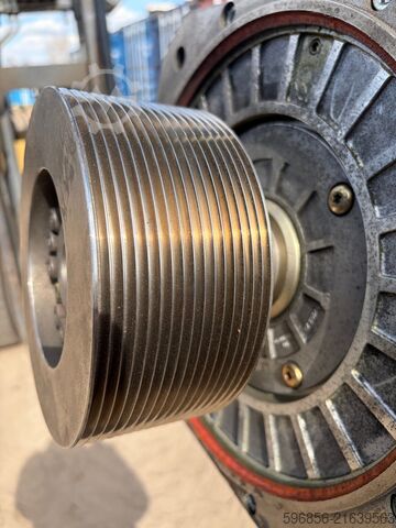 SIEMENS 1PH7167-2NF03-0BJ0 37-45 kW 400 V 1500-2000 U/min mit Encoder SIEMENS 1PH7167-2NF03-0BJ0 37-45kW 400V 1500-2000rpm enkoder SIEMENS 1PH7167-2NF03-0BJ0 37-45kW 400V 1500-2000rpm enkoder