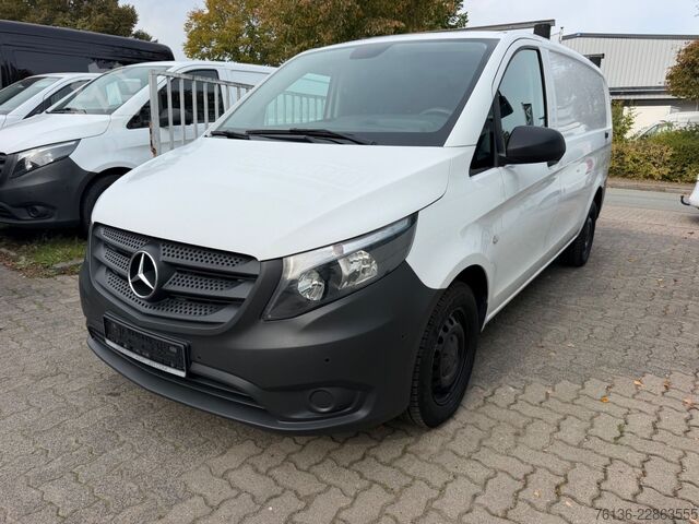 Panel van MERCEDES-BENZ Vito 111 CDI Klima AHK Tempomat Lang 3 Sitzer