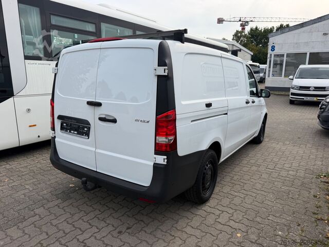 Panel van MERCEDES-BENZ Vito 111 CDI Klima AHK Tempomat Lang 3 Sitzer