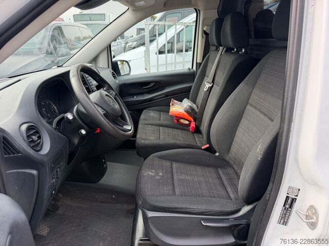 Panel van MERCEDES-BENZ Vito 111 CDI Klima AHK Tempomat Lang 3 Sitzer
