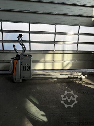 Electric Pallet Trucks Still EXH-SF20