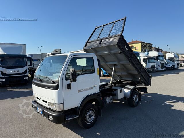 Tipper van Nissan CABSTAR TL 32