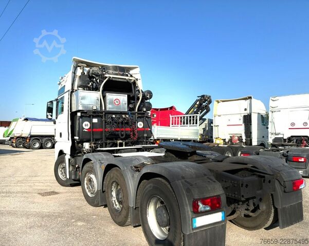 Standard tractor unit MAN 41.640 8x4