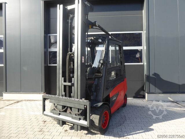 Electric 4-wheel forklift Linde E50HL-01/600