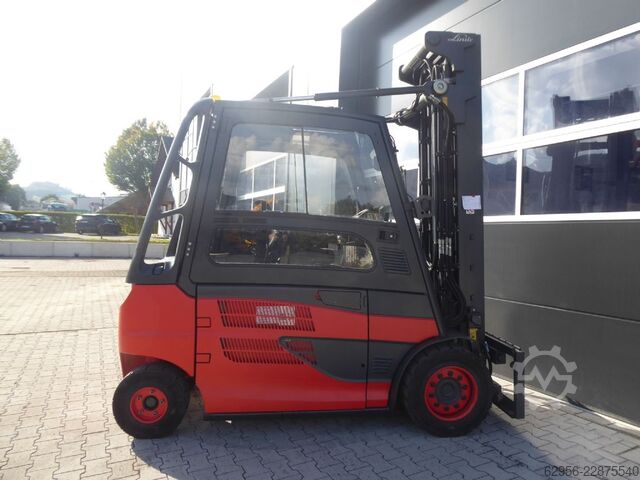 Electric 4-wheel forklift Linde E50HL-01/600