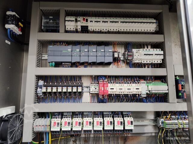 Spiral freezer with pre-tunnel Dohmeyer Cryogenic Freezer Spiral