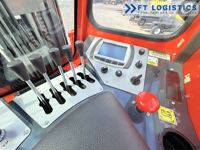 Vierwegestapler Combilift C3000ET TRIPLEX 5940 WIDE FORK POSITIONE