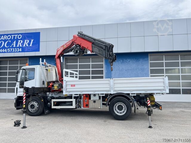 Truck with fixed flatbed and crane Iveco Eurocargo 180e28
