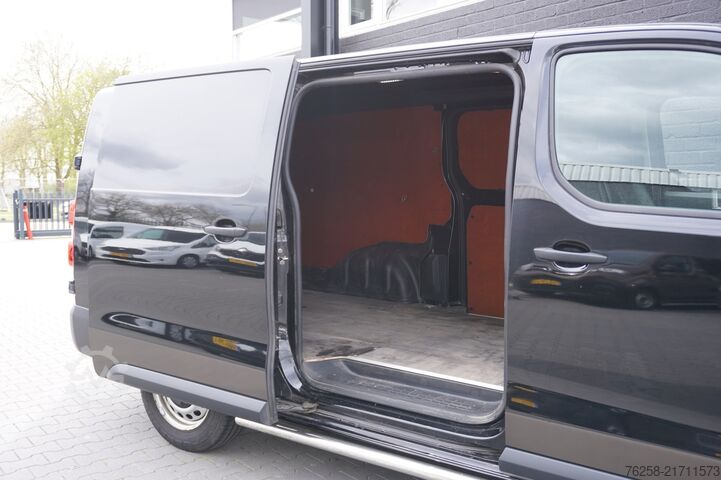 Delivery van Toyota PROACE Worker 2.0 D-4D 145PK 2x Schuifdeur EURO...