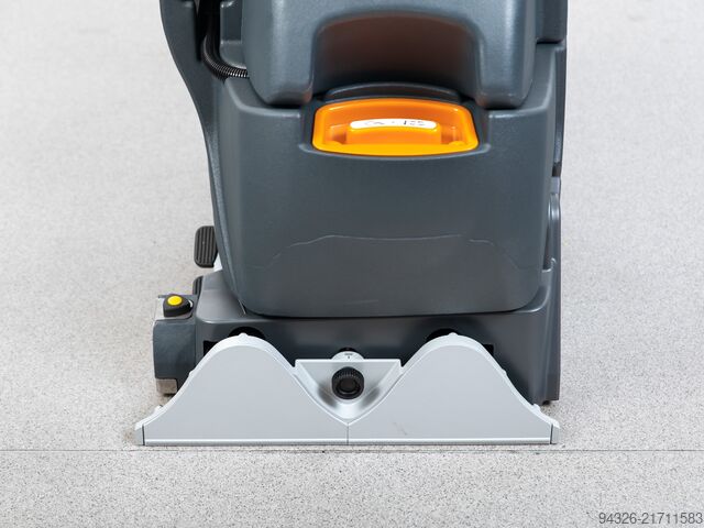 Taski Procarpet 45 Carpet Cleaner Taski Procarpet 45 Carpet Cleaner NEW!