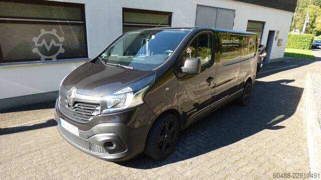 Transporter (amtl. Kennz.: SU-WS 7188) RENAULT TRAFIC DCI 140 ENERGY