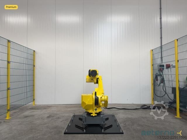 Refurbished Robot with 1 year warranty FANUC M-710iC/70