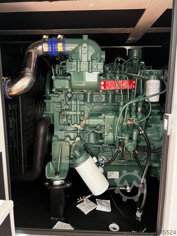 Diesel Emergency Power Generator 110kVA Cummins Motor Newpower Stromaggregate NWC110