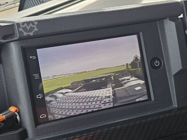 Standard-SZM RENAULT T 440