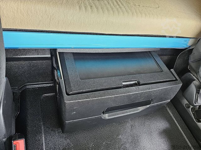 Standard-SZM MERCEDES-BENZ ACTROS 1843