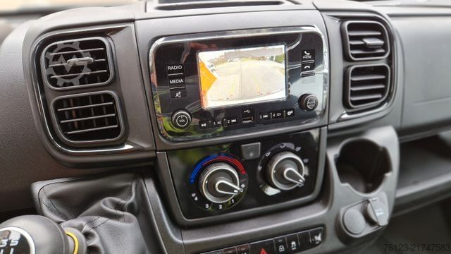 Minibus FIAT Fiat Ducato 9 Sitzer Systemboden Rolli Stock