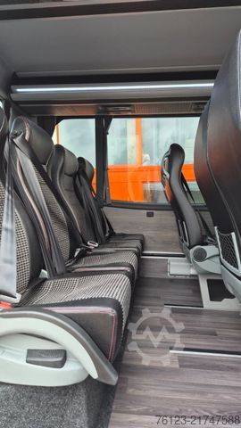 Kleinbus IVECO 2x Daily 70 Lagerfahrzrug Ferqui Sunrise 2,5 m B