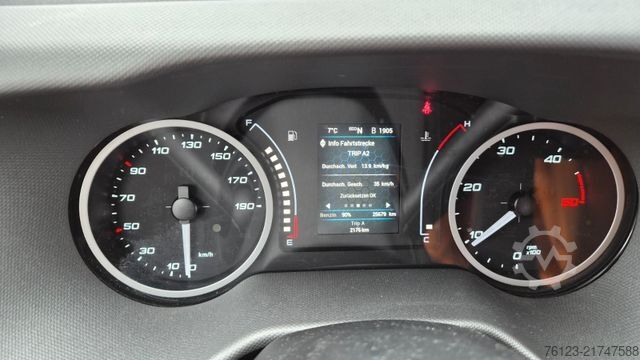 Kleinbus IVECO 2x Daily 70 Lagerfahrzrug Ferqui Sunrise 2,5 m B