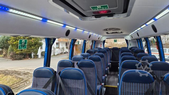 Kleinbus IVECO 2x Daily 70 Lagerfahrzrug Ferqui Sunrise 2,5 m B