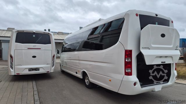 Kleinbus IVECO 2x Daily 70 Lagerfahrzrug Ferqui Sunrise 2,5 m B