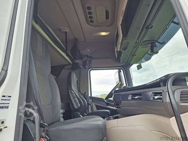 Standard-SZM DAF XG 480