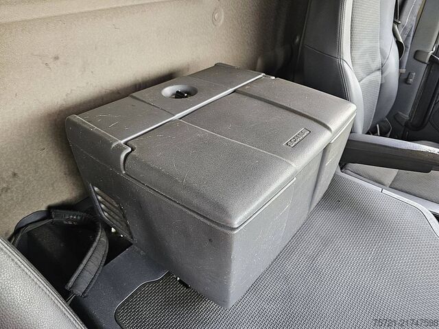 Ladepritsche SCANIA P450 8X2*6 HMF 2620-K6