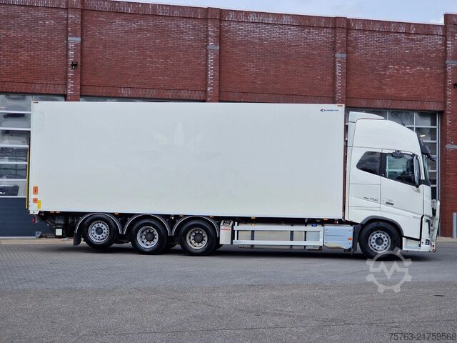 Kühl-/Tiefkühltransport Volvo FH 16.750 XL 8x4*4 - Carrier Supra 1150 MT - Bi...