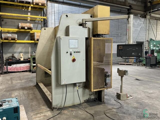 Press brakes  Darley EHP 200, 31/25 1989 Darley EHP 200, 31/25